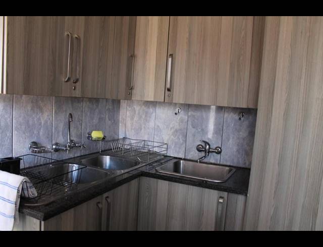 3 BEDROOM HOUSE FOR SALE IN EDENVALE CENTRAL